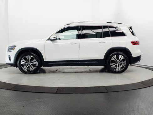 Certified 2026 Mercedes-Benz GLB 250 4MATIC image 4