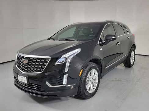 Used 2023 Cadillac XT5 Luxury image 2