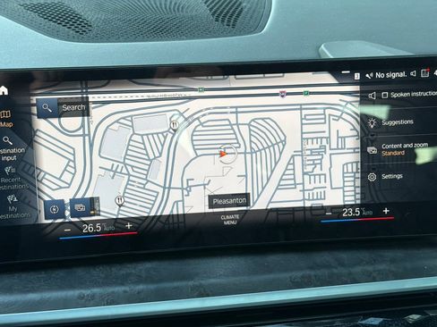 Certified 2023 BMW X7 xDrive40i w/ Premium Package image 26