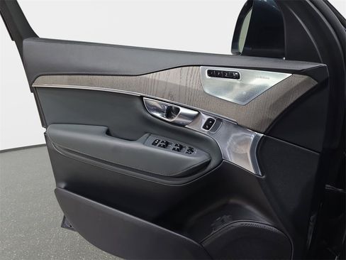 Used 2021 Volvo XC90 T6 Inscription w/ Advanced Package image 30