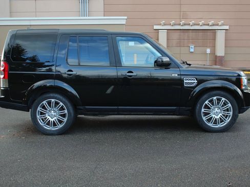 Used 2011 Land Rover LR4 HSE LUX image 10
