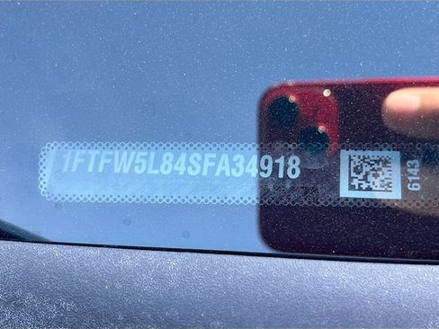 Used 2025 Ford F150 Lariat w/ Equipment Group 501A Mid image 32