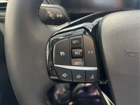 Certified 2023 Ford Escape Active AWD/4WD image 13