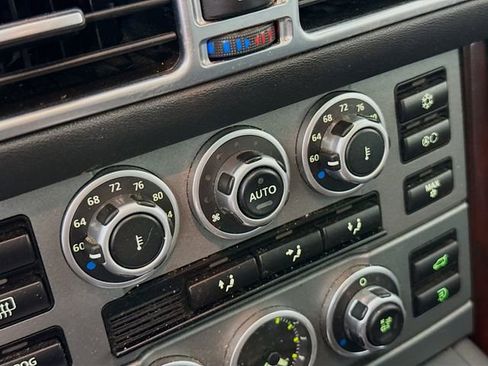 Used 2007 Land Rover Range Rover HSE image 16