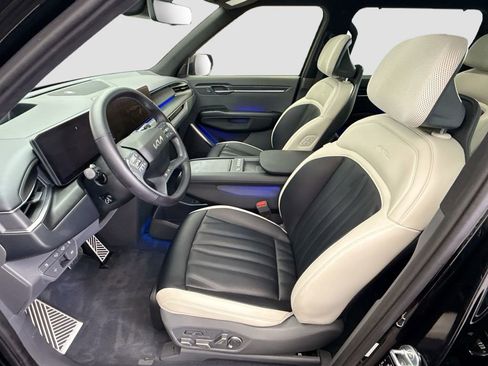 Used 2024 Kia EV9 GT-Line image 19