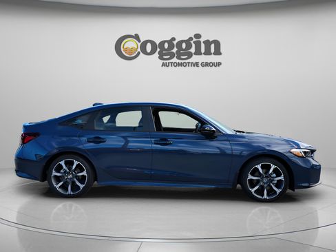 New 2026 Honda Civic Sport Touring image 7