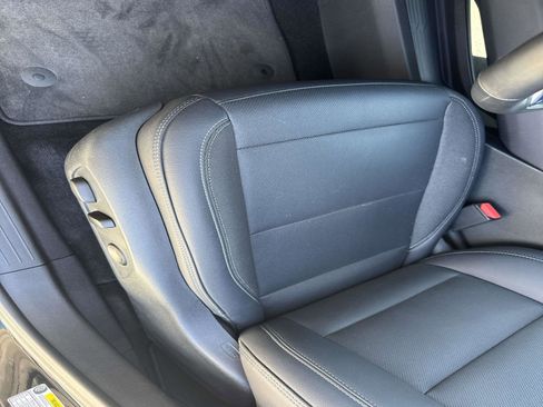 Used 2025 Chevrolet Equinox EV LT w/ Convenience Package image 19