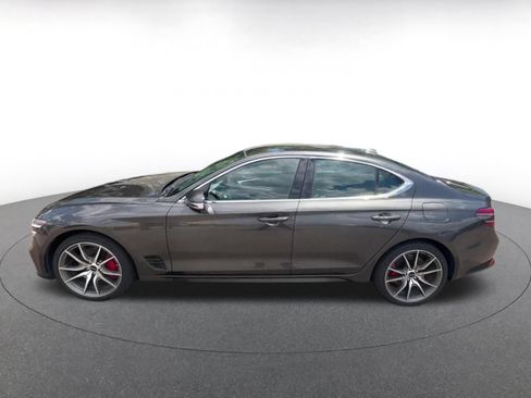 Used 2025 Genesis G70 2.5T AWD/4WD image 9