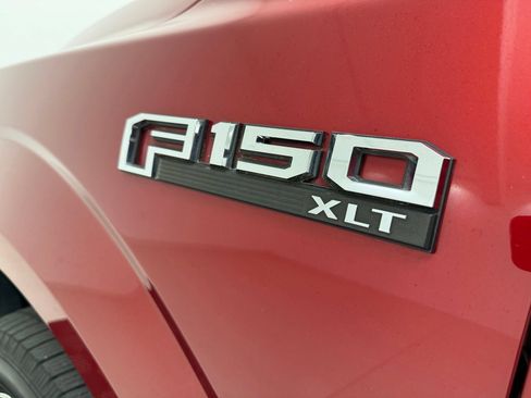 Used 2019 Ford F150 XLT w/ Equipment Group 302A Luxury AWD/4WD image 9
