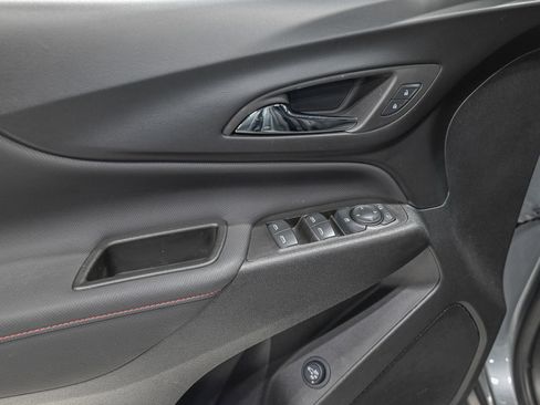 Used 2024 Chevrolet Equinox RS image 13