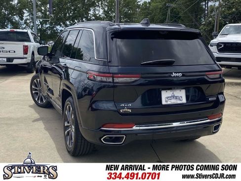 Used 2024 Jeep Grand Cherokee Overland w/ Adv Protech Group III AWD/4WD image 40
