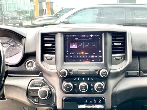 Used 2022 RAM 1500 Lone Star RWD image 17