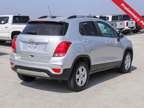 Used 2022 Chevrolet Trax LT w/ Driver Confidence Package AWD/4WD image 6
