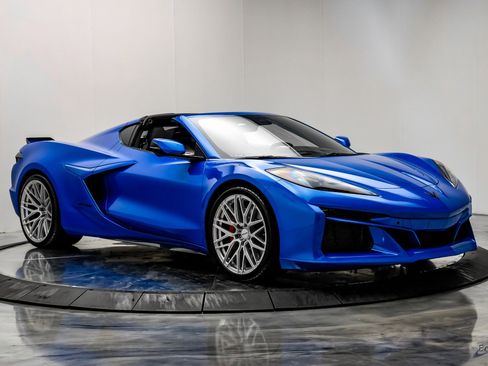 Used 2024 Chevrolet Corvette Z06 image 26