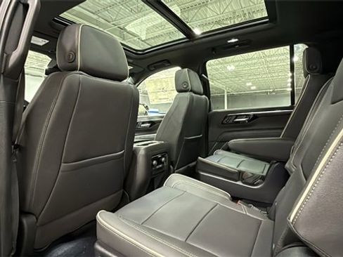 New 2026 Chevrolet Suburban Premier w/ Sun And Tow Package image 14