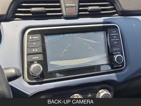 Used 2023 Nissan Versa SV FWD image 22