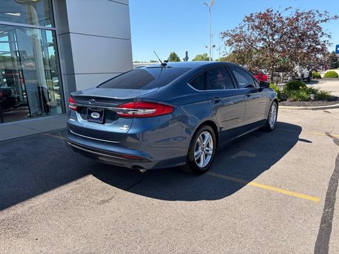 Used 2018 Ford Fusion SE w/ Fusion SE Technology Package FWD image 35