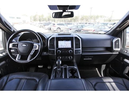 Used 2018 Ford F150 Platinum AWD/4WD image 12
