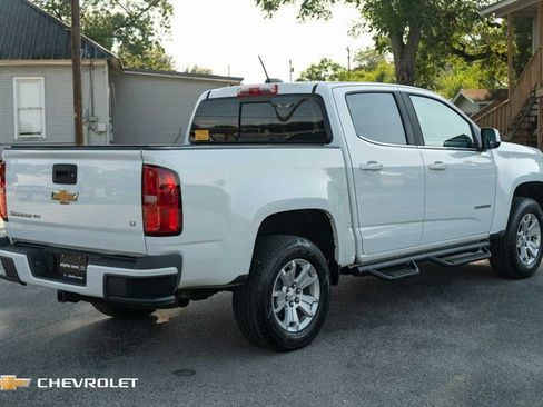 Used 2017 Chevrolet Colorado LT w/ LT Convenience Package image 5