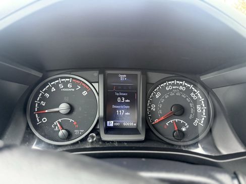 Certified 2021 Toyota Tacoma SR image 23