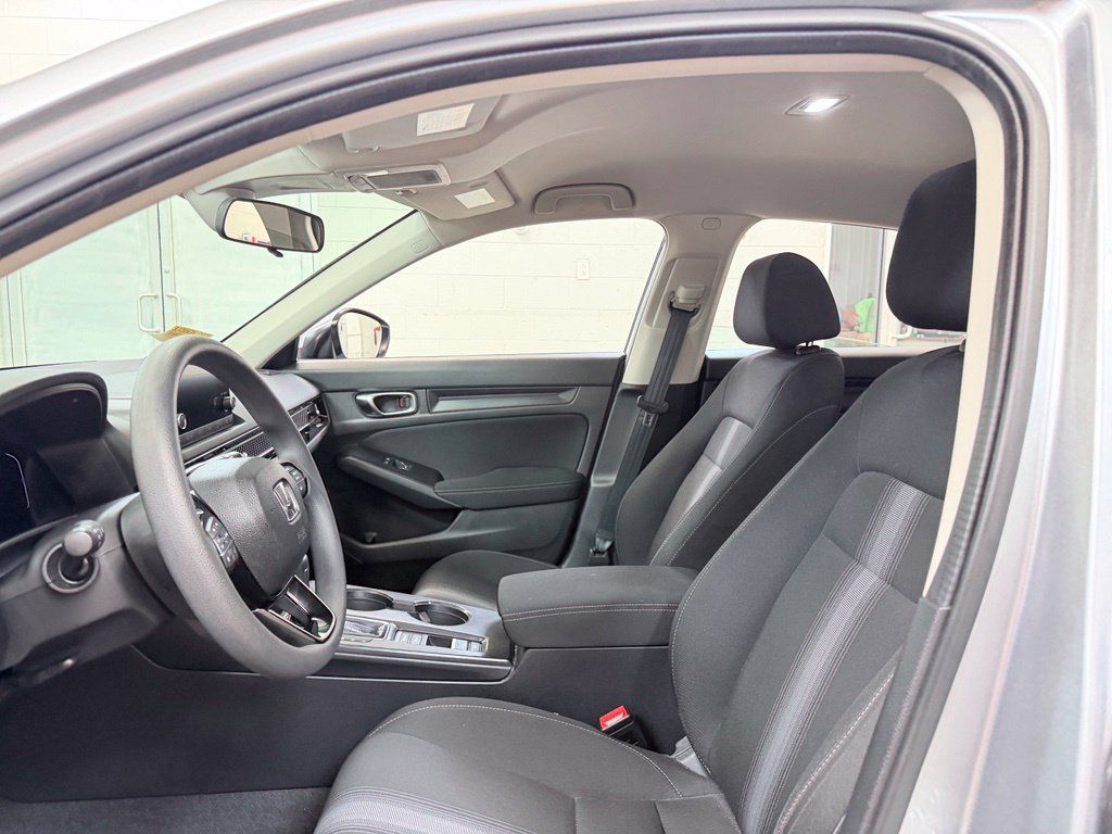 Used 2024 Honda Civic LX image 13