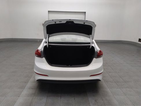 Used 2017 Hyundai Elantra SE image 29