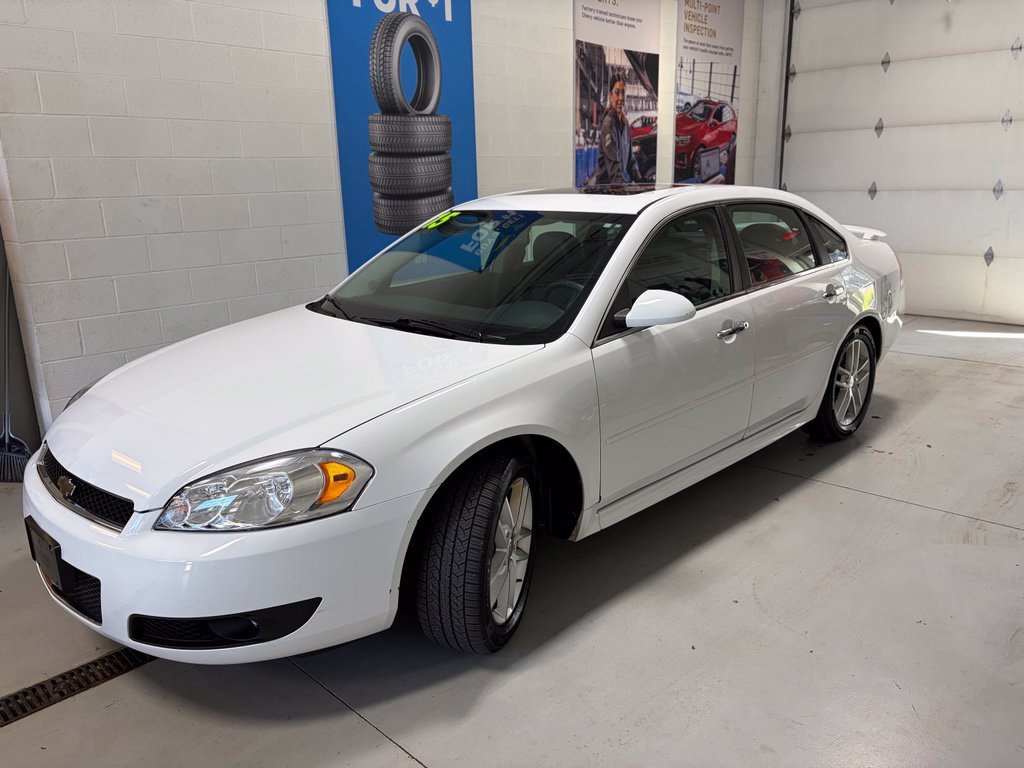 Used 2015 Chevrolet Impala LTZ FWD image 3