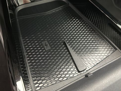 Used 2022 Ford Mustang Mach-E Premium RWD image 19