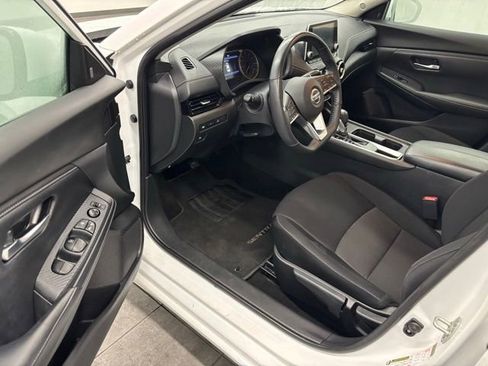 Used 2023 Nissan Sentra SV FWD image 10