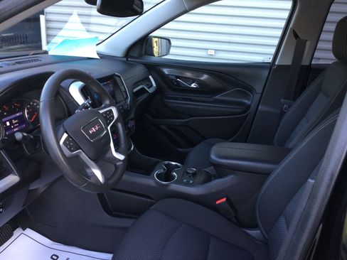 Used 2022 GMC Terrain SLE w/ Driver Convenience Package AWD/4WD image 7