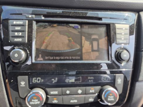 Used 2020 Nissan Rogue SV w/ Premium Package FWD image 10