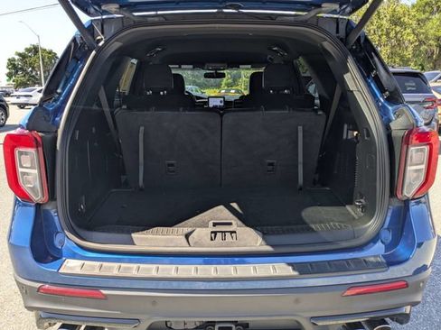 Used 2023 Ford Explorer ST RWD image 11