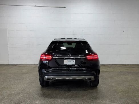 Used 2019 Mercedes-Benz GLA 250 4MATIC image 4
