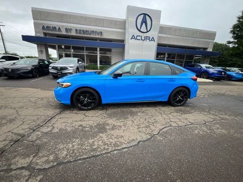 Used 2025 Honda Civic Sport image 31