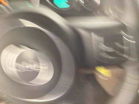 Used 2015 Jeep Wrangler Unlimited Rubicon w/ Dual Top Group image 19