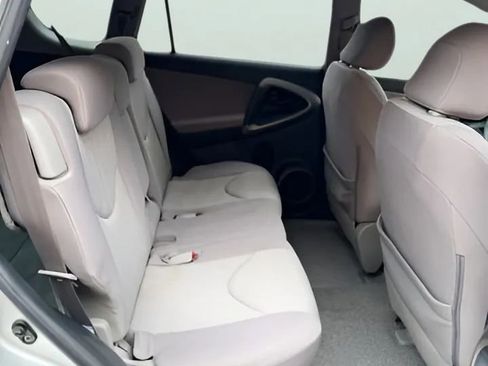 Used 2007 Toyota RAV4 2WD image 18