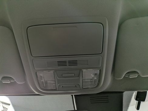 Used 2018 Honda Accord LX image 22