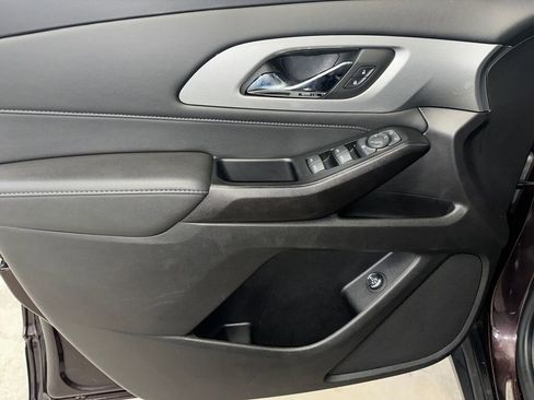Certified 2023 Chevrolet Traverse LT image 7