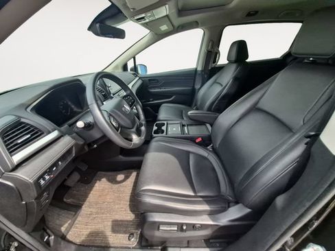Certified 2025 Honda Odyssey EX-L image 9