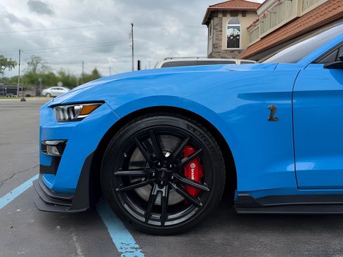 Used 2022 Ford Mustang Shelby GT500 w/ Technology Package image 8