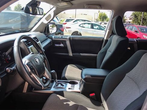 Used 2022 Toyota 4Runner SR5 image 21