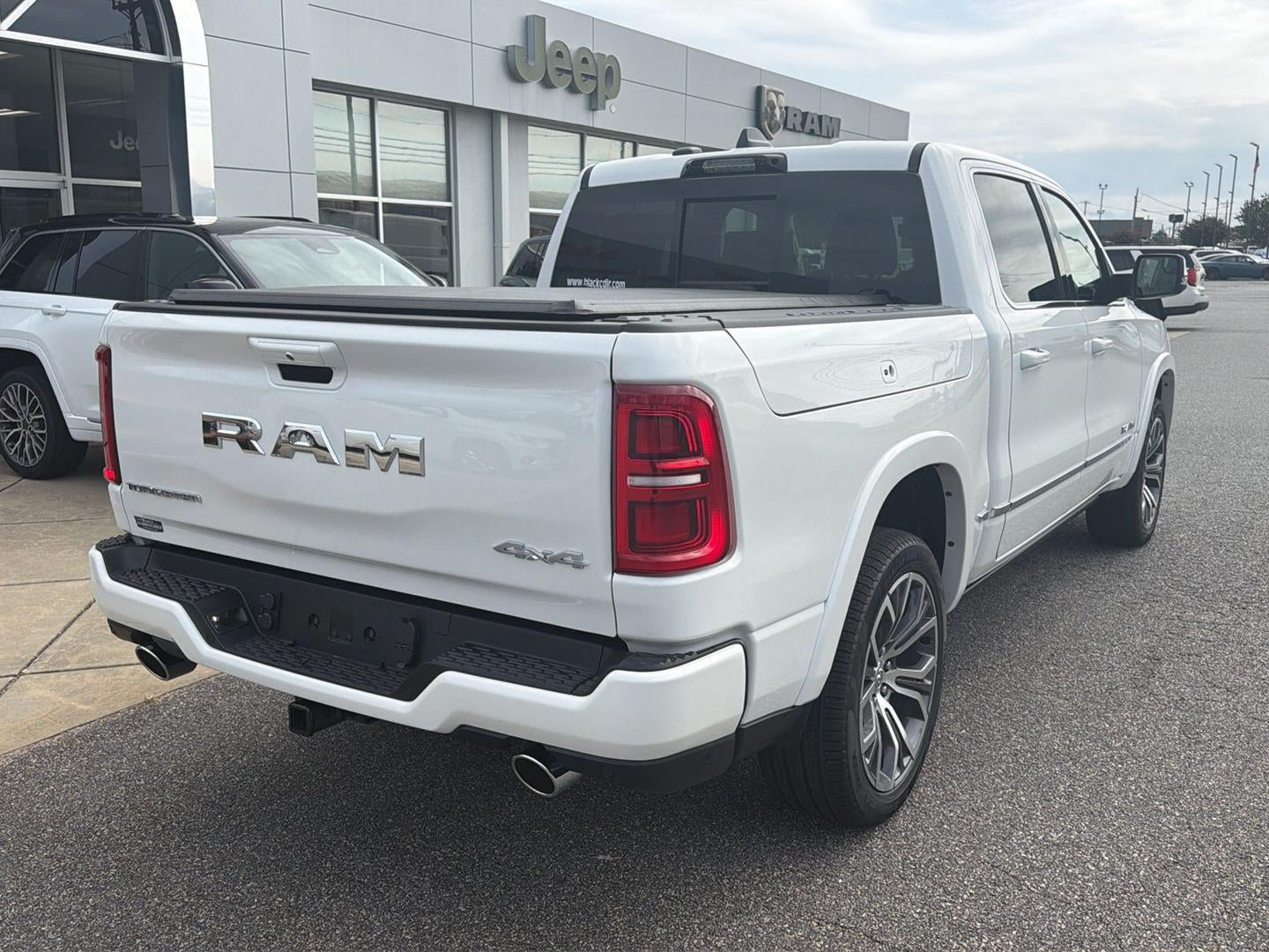 New 2027 RAM 1500 Tungsten AWD/4WD image 25