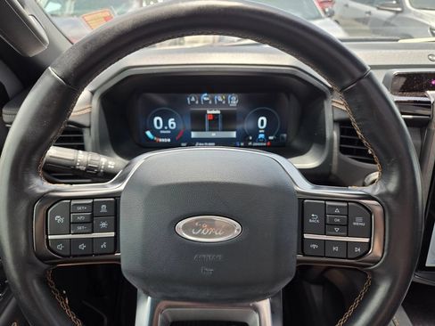 Used 2023 Ford Expedition Platinum AWD/4WD image 29