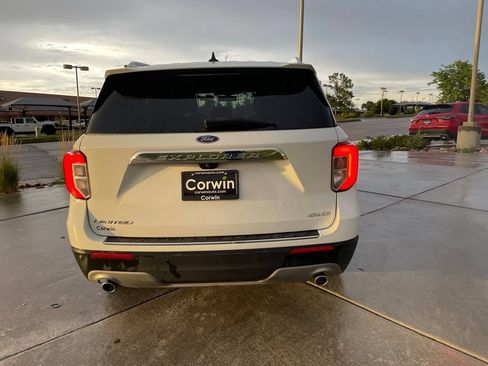 Used 2023 Ford Explorer Limited AWD/4WD image 6