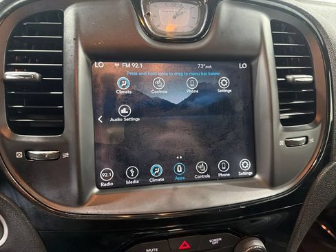 Used 2018 Chrysler 300 S AWD/4WD image 29