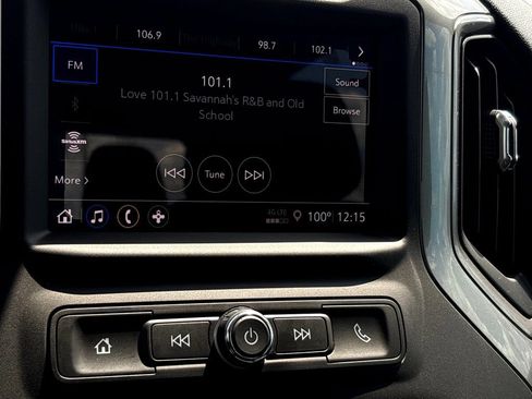 Used 2024 Chevrolet Silverado 1500 Custom AWD/4WD image 9