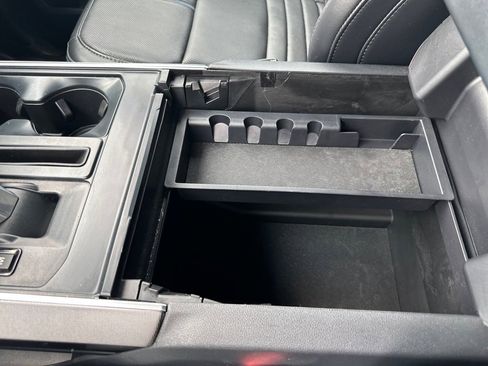 Used 2024 Ford F150 Platinum w/ FX4 Off-Road Package image 16