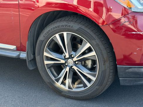 Used 2018 Nissan Pathfinder Platinum image 6