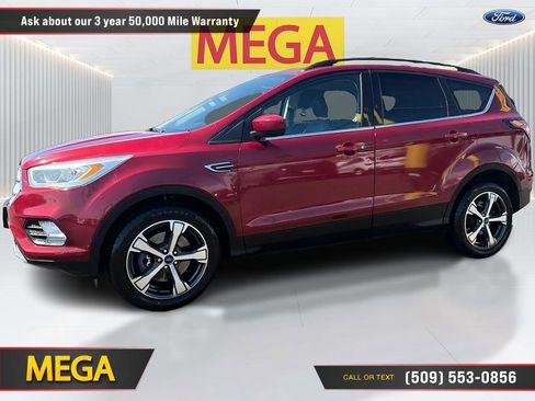 Used 2018 Ford Escape SEL AWD/4WD image 2