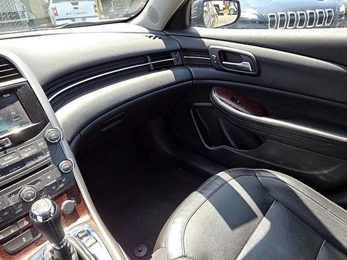 Used 2013 Chevrolet Malibu LTZ image 31